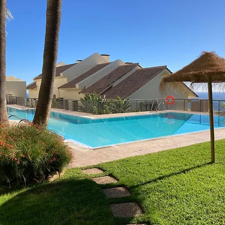 Monteros Hill Club